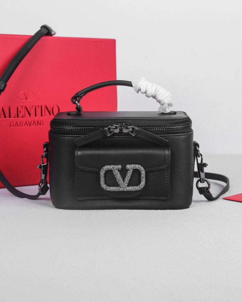 Va1e*ntin0 top handle bag